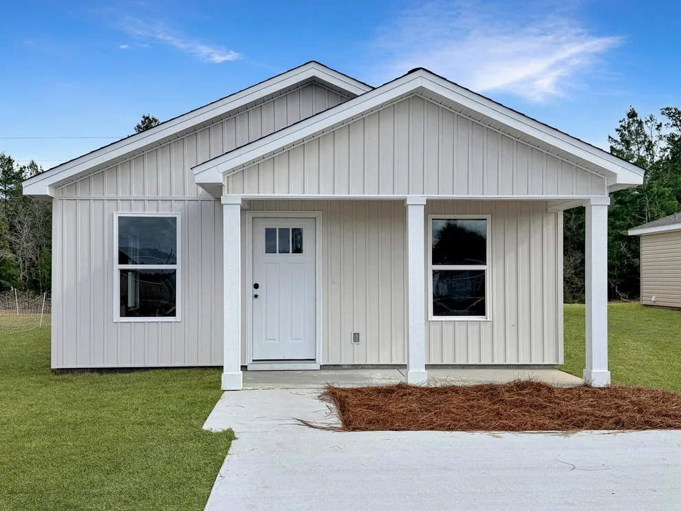 Unit for sale at 5427 Bayleaf Drive, Crestview, FL 32539