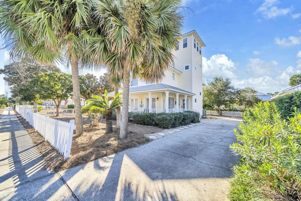 Unit for sale at 4453 Clipper Cove, Destin, FL 32541