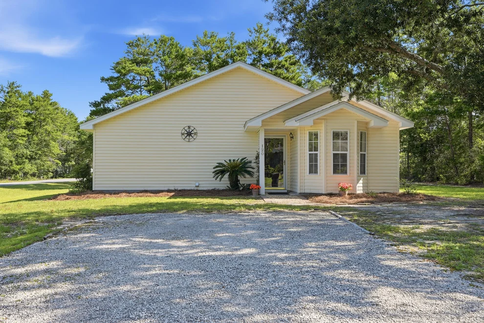 Unit for sale at 120 Magnolia Landing Drive, Freeport, FL 32439