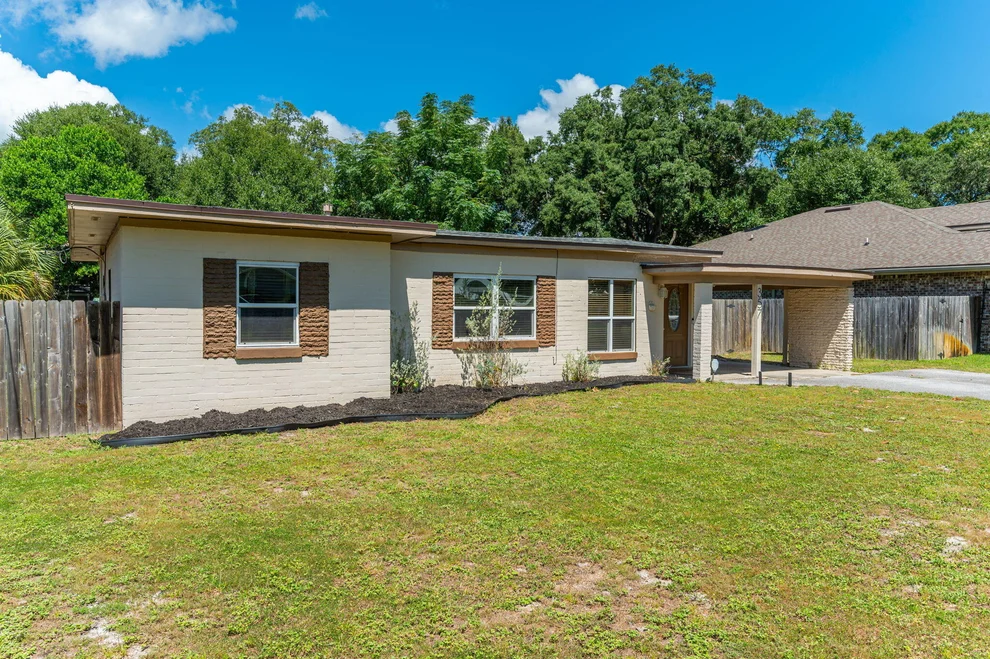 Unit for sale at 357 NE Kepner Drive, Fort Walton Beach, FL 32548