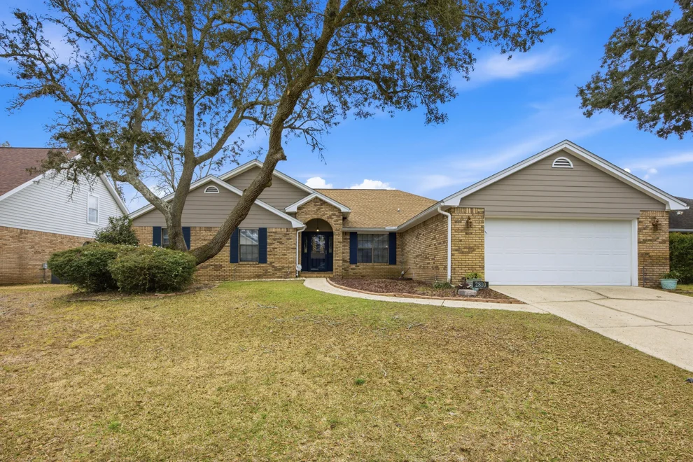 Unit for sale at 2810 Lee Trevino Court, Shalimar, FL 32579