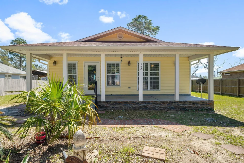 Unit for sale at 362 Palmetto Avenue, Freeport, FL 32439