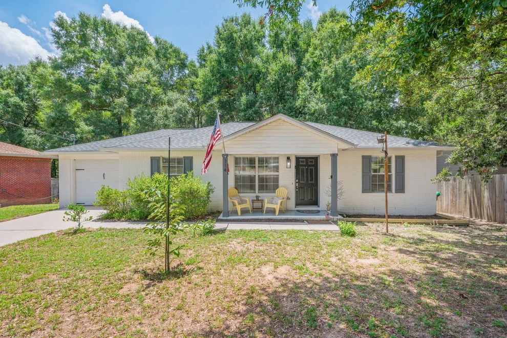 Unit for sale at 114 Jeff Drive, Crestview, FL 32536