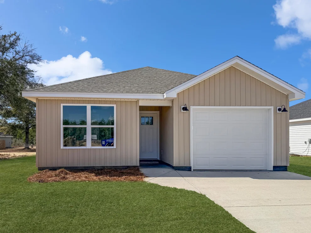 Unit for sale at 5436 Bayleaf Drive, Crestview, FL 32539