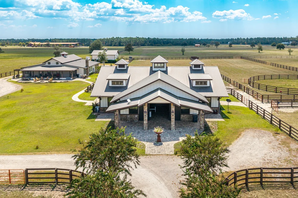 Unit for sale at 1619 Buddy McGill Trail, Ponce De Leon, FL 32455
