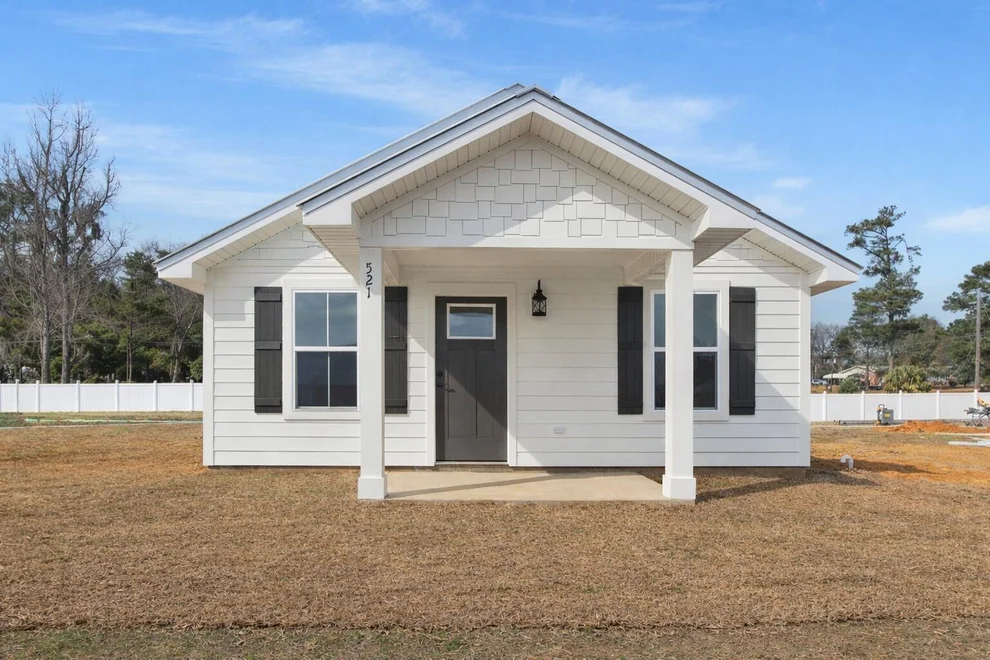 Unit for sale at 22902 7th Avenue, Florala, AL 36442