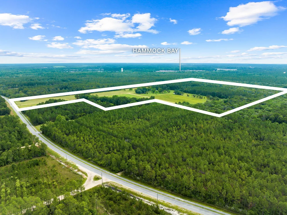 Unit for sale at 2671 Co Highway 83-A, Freeport, FL 32439