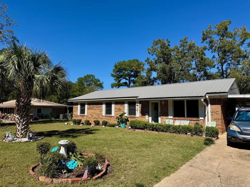 Unit for sale at 112 Oglesby Avenue, Crestview, FL 32536