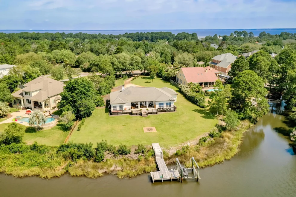 Unit for sale at 4085 Indian Bayou N, Destin, FL 32541