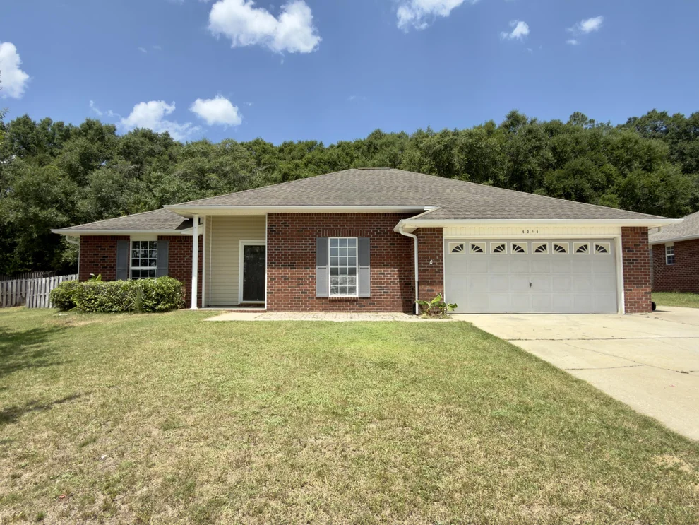 Unit for sale at 5210 Moore Loop, Crestview, FL 32536