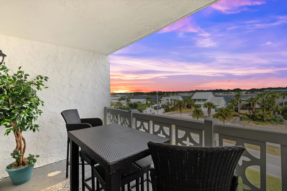 Unit for sale at 909 Santa Rosa Boulevard, Fort Walton Beach, FL 32548