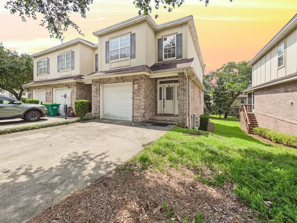 Unit for sale at 321 Nathey Avenue, Niceville, FL 32578