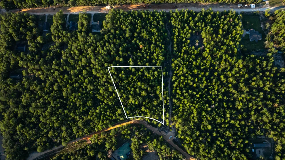 Unit for sale at 3902 Clearview Drive, Crestview, FL 32539