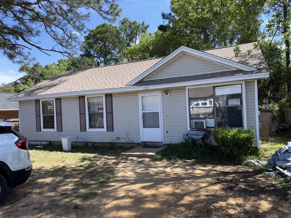 Unit for sale at 459 Winlake Court, Mary Esther, FL 32569