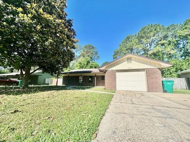 Unit for sale at 1204 Thomason Drive, Fort Walton Beach, FL 32547