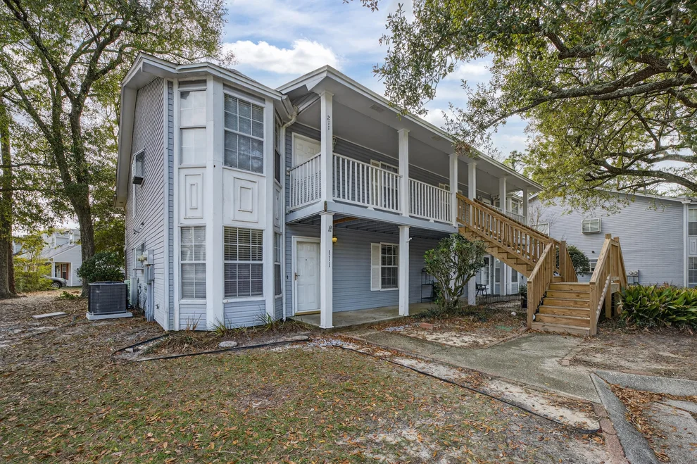 Unit for sale at 2813 Langley Avenue, Pensacola, FL 32504