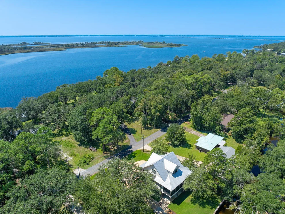 Unit for sale at 400 Pitts Bayshore Drive, Freeport, FL 32439