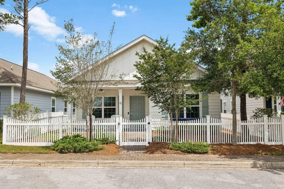 Unit for sale at 48 Sarona Street, Freeport, FL 32439