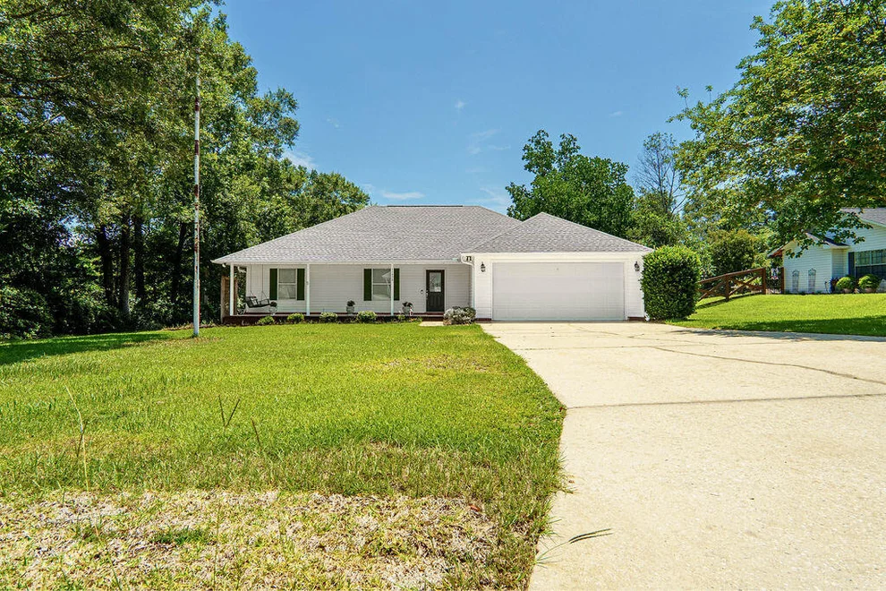 Unit for sale at 11698 Wakefield Drive, Pensacola, FL 32514