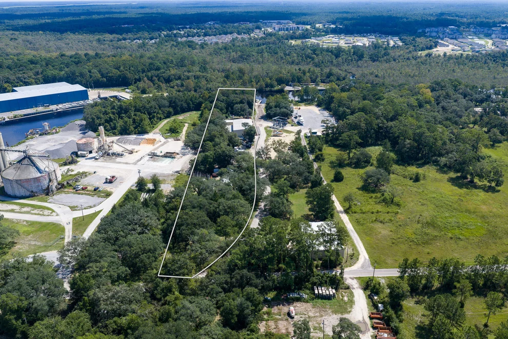 Unit for sale at 143 Yacht Drive, Freeport, FL 32439