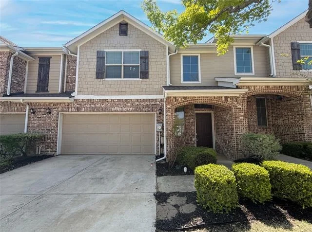Unit for sale at 3726 Venice Drive, Irving, TX 75038