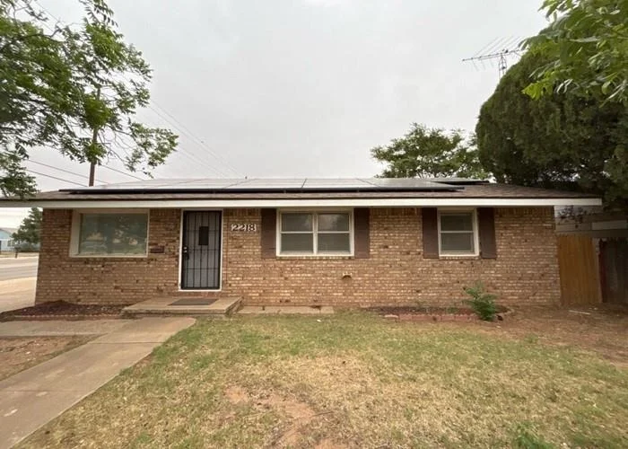 Unit for sale at 2218 Joliet Street, Plainview, TX 79072