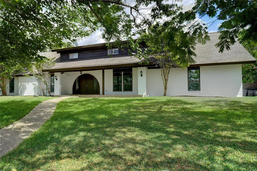 Unit for sale at 8900 Random Road, Fort Worth, TX 76179