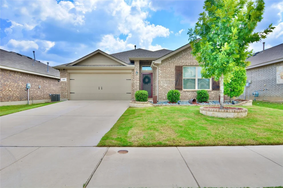 Unit for sale at 465 Pollyann Trail, Fort Worth, TX 76052