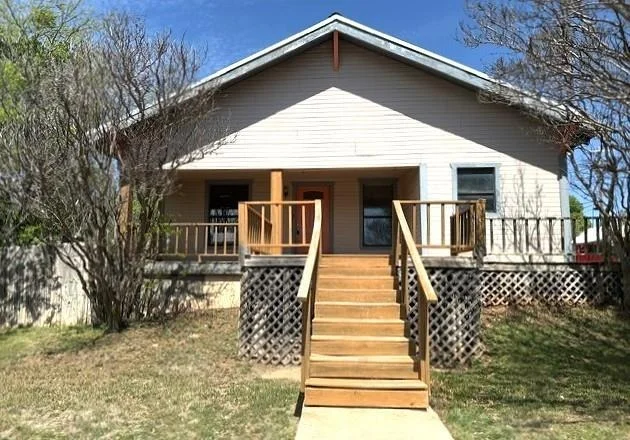Unit for sale at 700 W 8th Street, Cisco, TX 76437