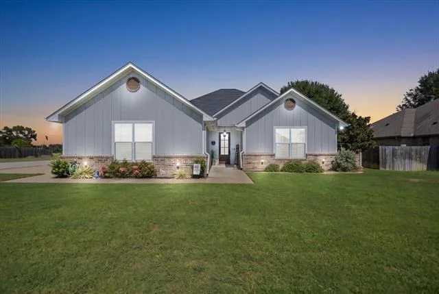 Unit for sale at 1450 Nate Circle, Bullard, TX 75757
