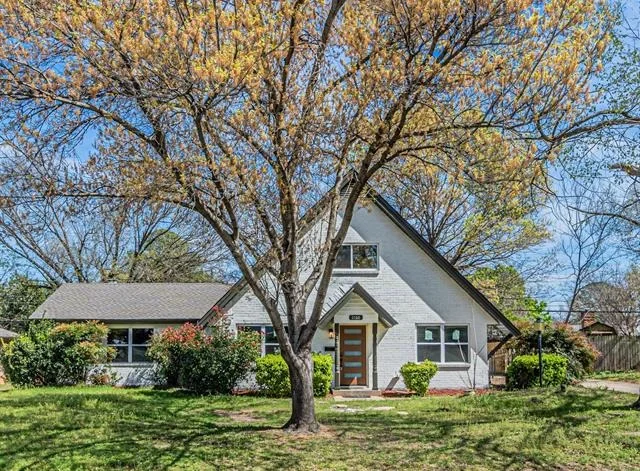 Unit for sale at 1160 Harrison Lane, Hurst, TX 76053