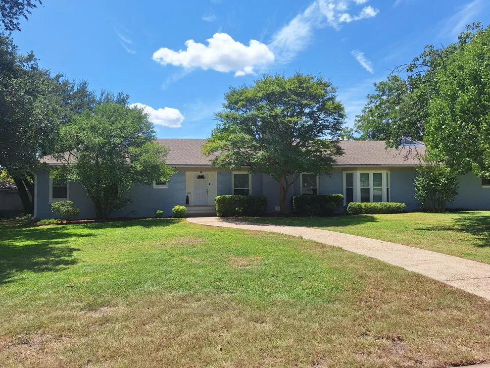 Unit for sale at 2116 N 33rd Street, Waco, TX 76708