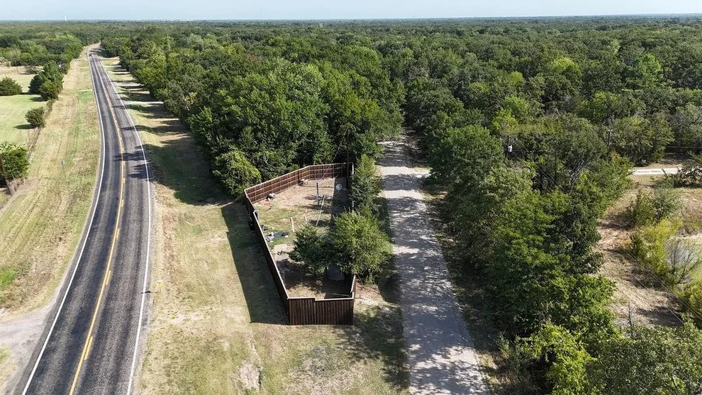 Unit for sale at 6405 Fm 36 S, Quinlan, TX 75474
