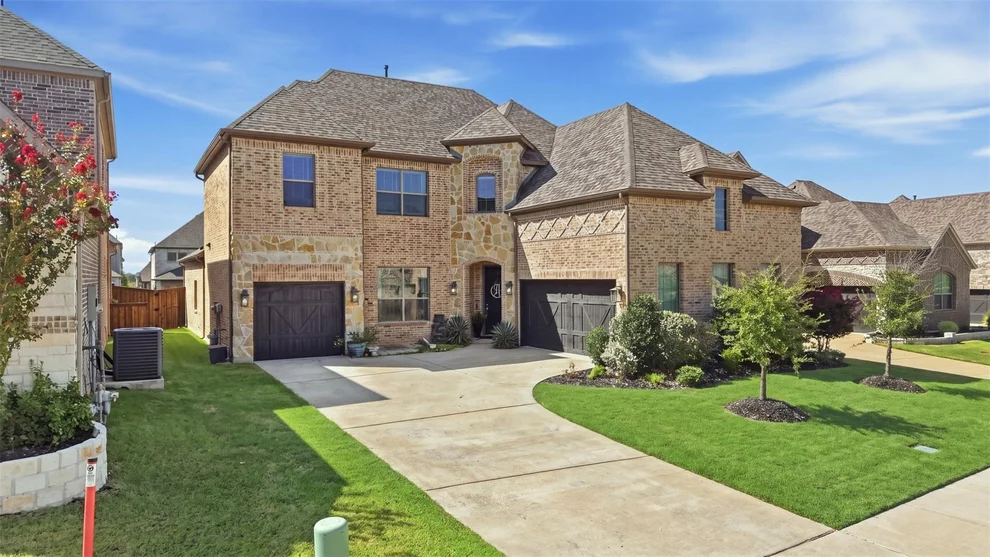 Unit for sale at 617 Nakoma Drive, Rockwall, TX 75087