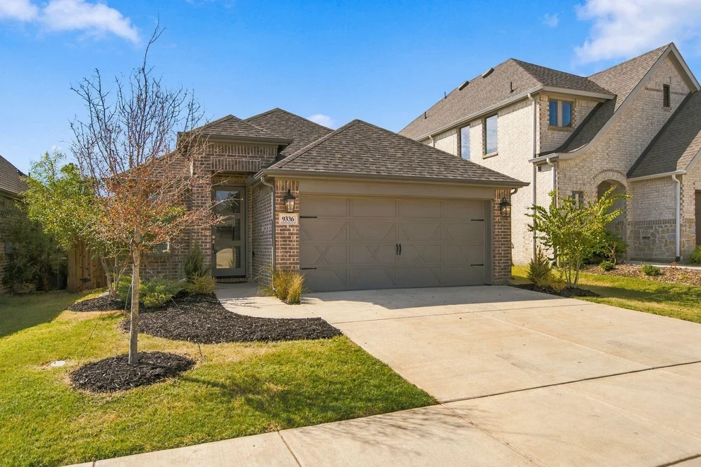 Unit for sale at 9336 Buckeye Bend, Little Elm, TX 75068