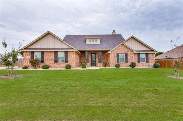 Unit for sale at 118 Treys Way, Godley, TX 76044
