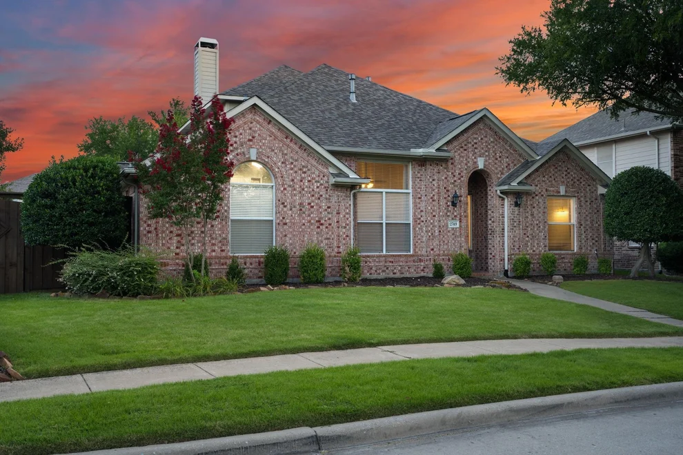 Unit for sale at 2749 Marshall Drive, Frisco, TX 75033