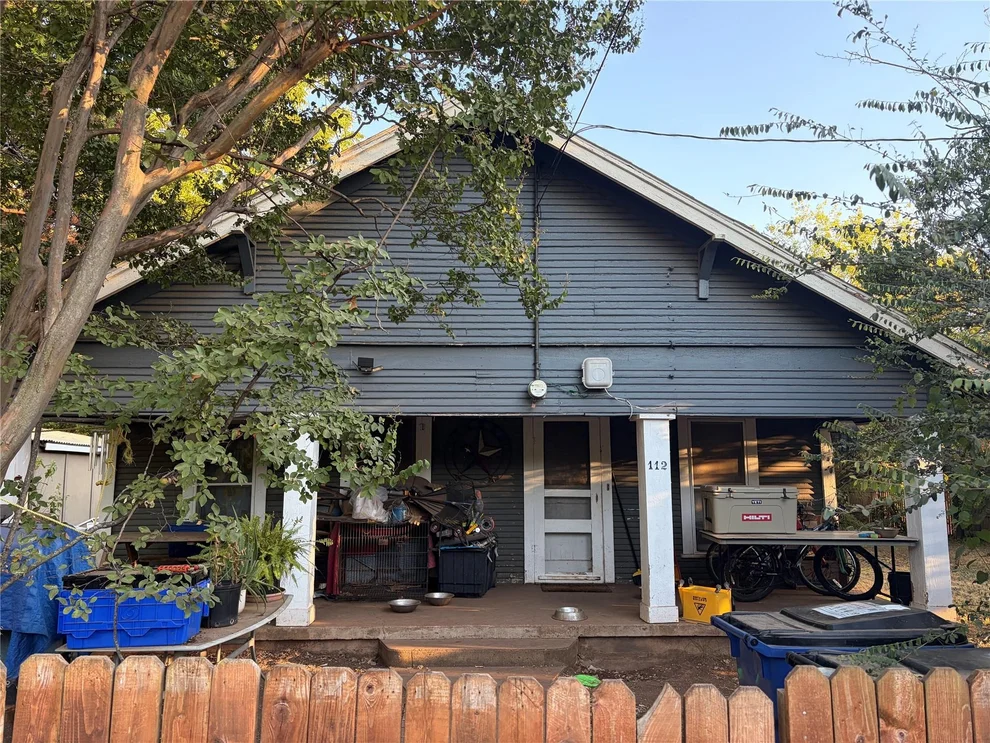 Unit for sale at 112 E Indiana Avenue, Midlothian, TX 76065