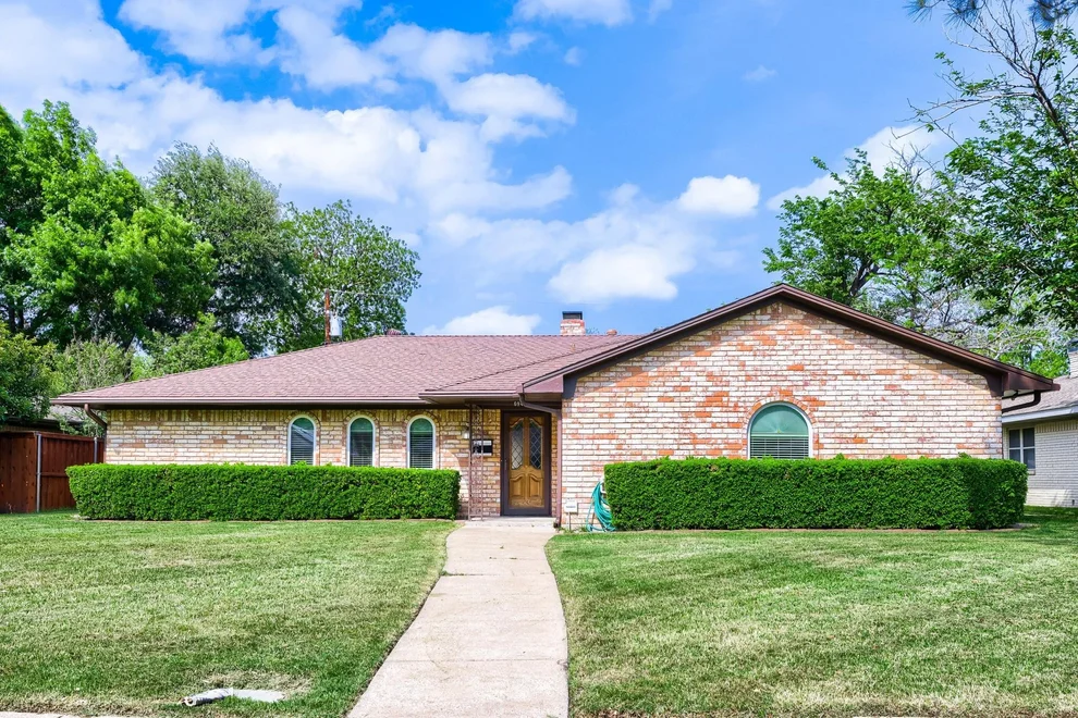 Unit for sale at 6946 Hunnicut Place, Dallas, TX 75227