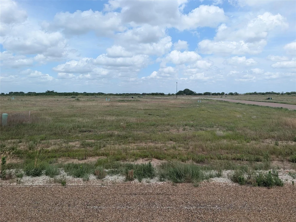 Unit for sale at 1051 Highland Street, Mabank, TX 75147