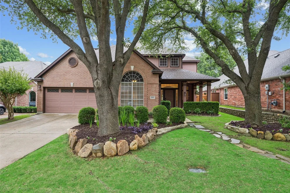 Unit for sale at 2101 Fleming Drive, McKinney, TX 75072