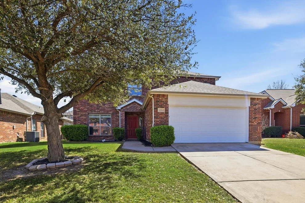 Unit for sale at 4314 Windmill Hill Circle, Corinth, TX 76208