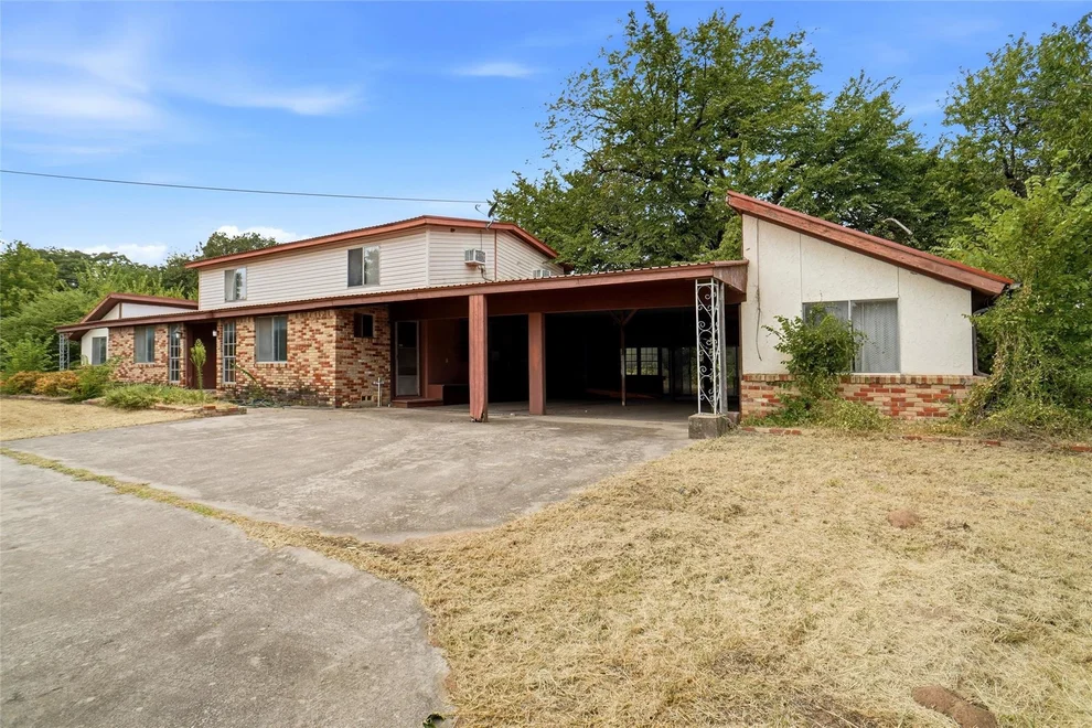 Unit for sale at 10920 FM 730 Highway, Boyd, TX 76023