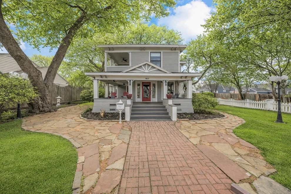 Unit for sale at 811 N Church Street, McKinney, TX 75069