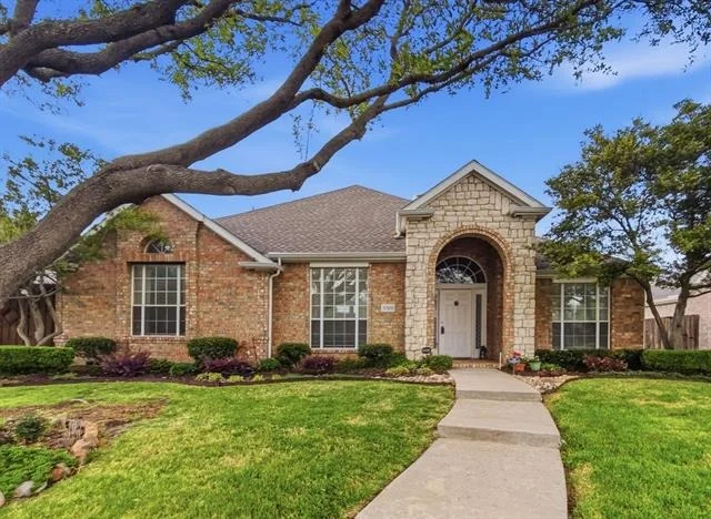 Unit for sale at 3309 Patriot Drive, Plano, TX 75025