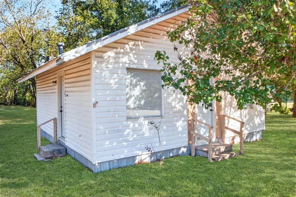 Unit for sale at 3166 Fm 49, Gilmer, TX 75644