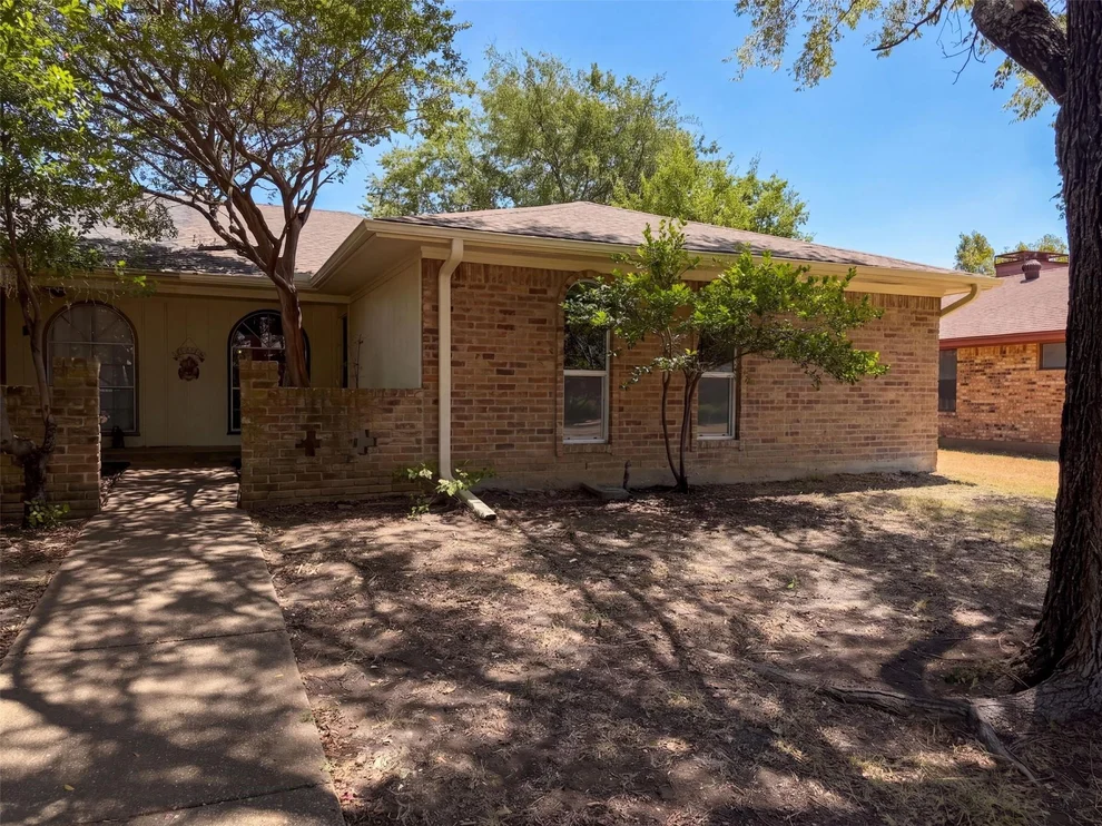 Unit for sale at 4824 Berridge Lane, Dallas, TX 75227