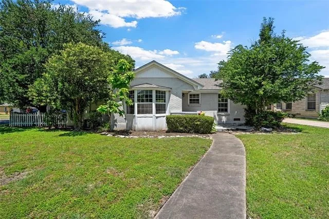 Unit for sale at 3225 Windsor Avenue, Waco, TX 76708