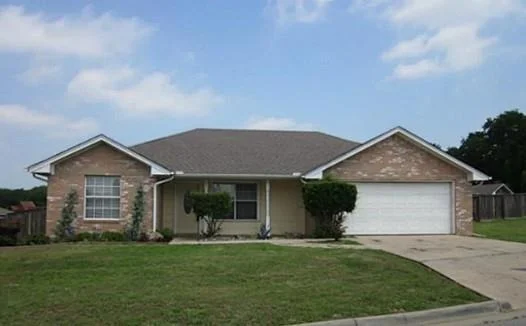 Unit for sale at 304 Bryant Street, Pottsboro, TX 75076