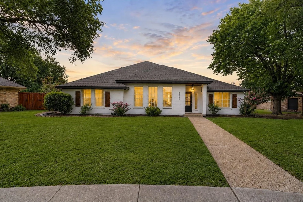 Unit for sale at 3306 Blue Bell Place, Richardson, TX 75082